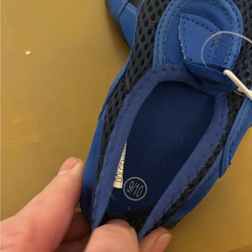 Blue and Black Mesh water Sneakers